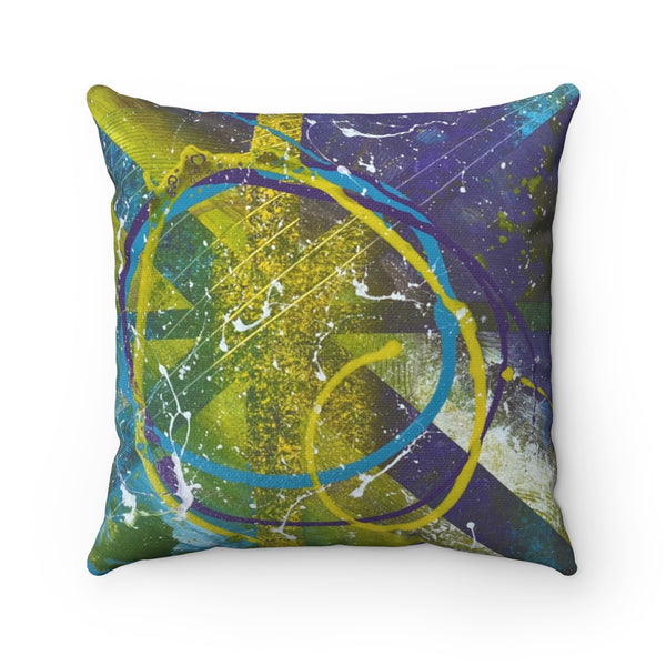 Throw Pillow "Crazy Layers"